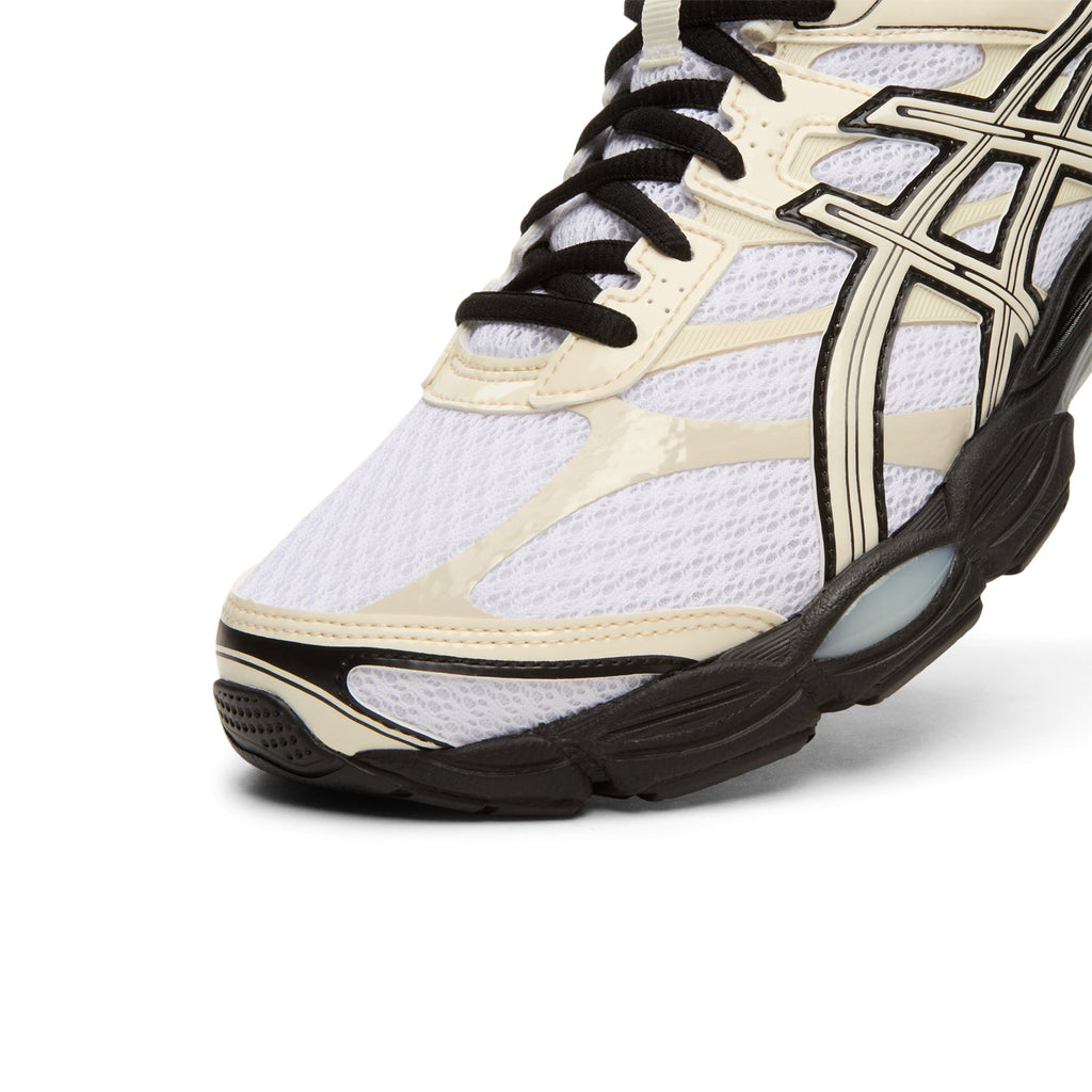 Asics Gel-Cumulus 16 (White/Cream)