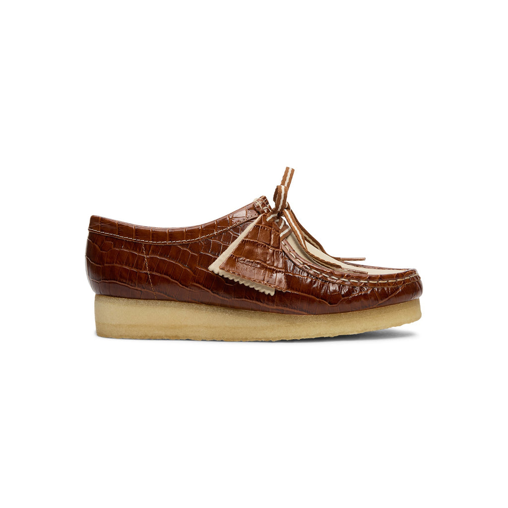 Clarks Wallabee (Tan Interest)