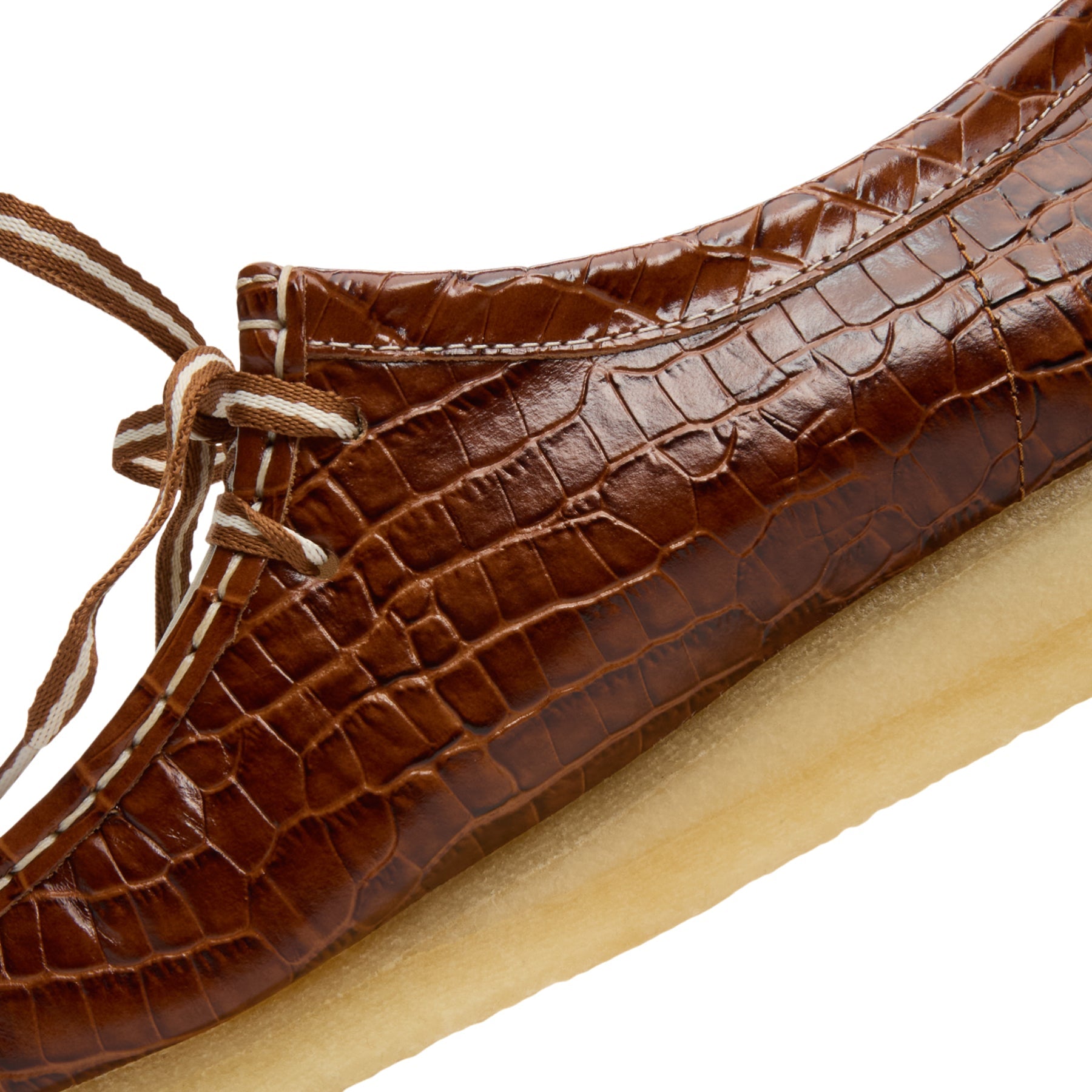 Clarks Wallabee (Tan Interest)