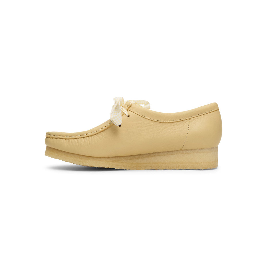 Clarks Wallabee (Pale Yellow)