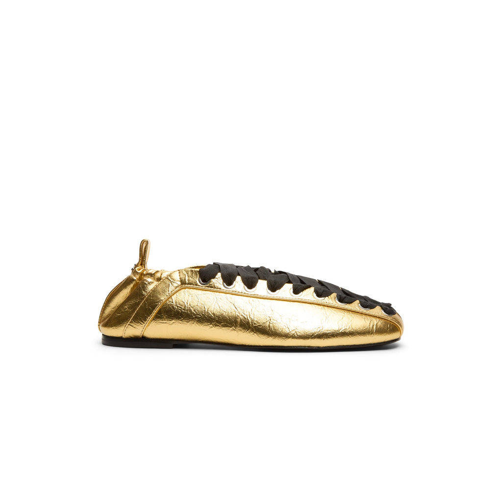 GANNI Eyelets Lace Up Ballerina Crinkle Metallic (Gold)