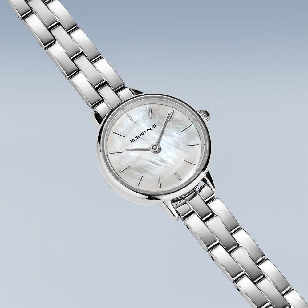 Bering Classic | silber glänzend | 11022-704