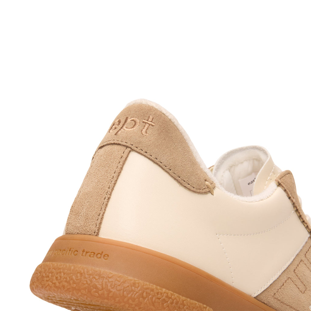 East Pacific Trade Santos (Tofu Tan)