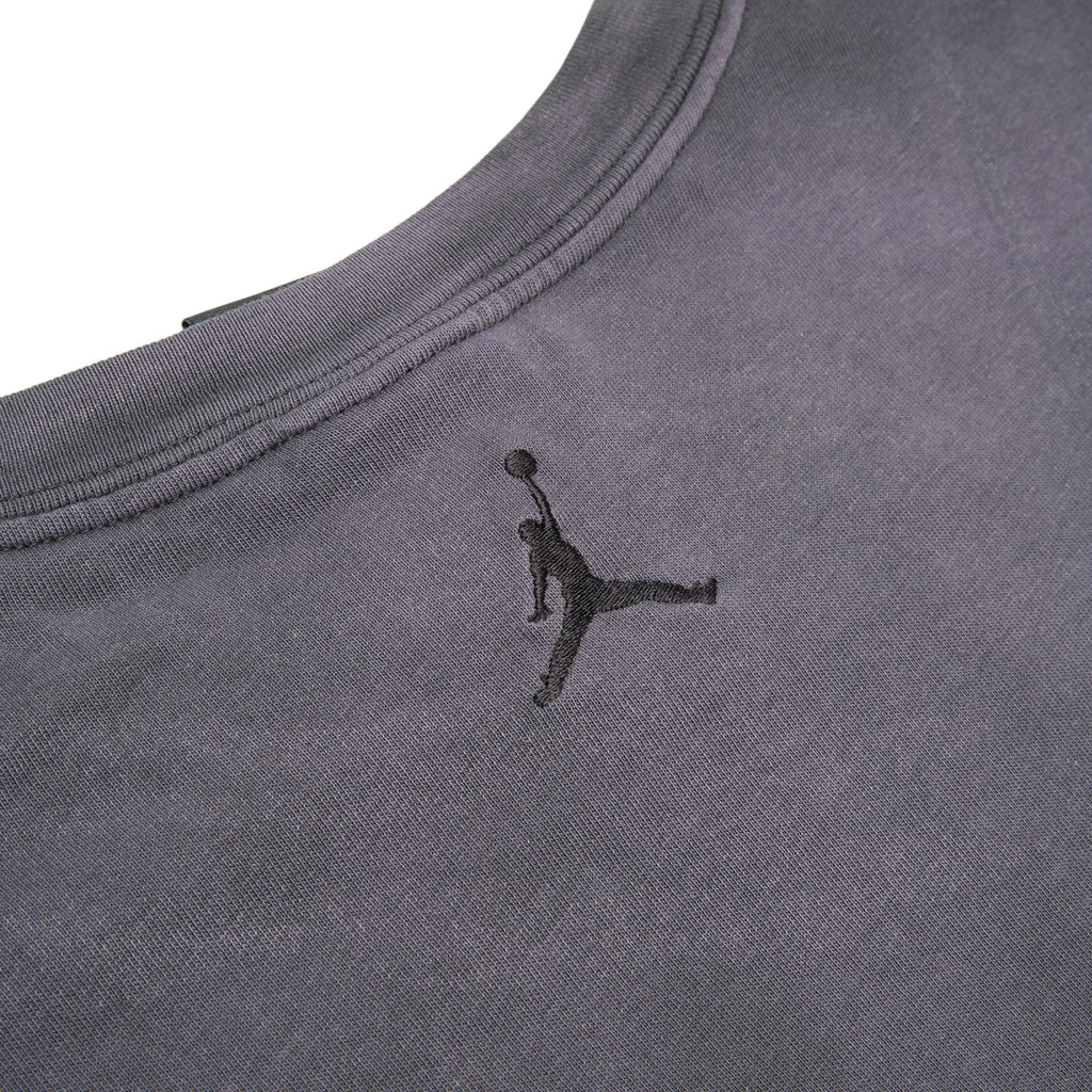 Air Jordan Short-Sleeve T-Shirt (Anthracite)