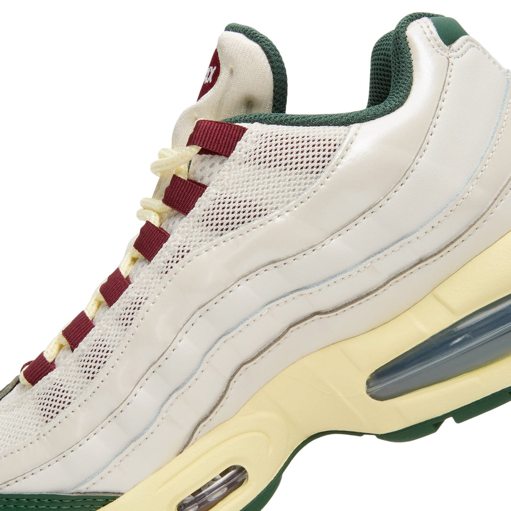 Nike Air Max 95 "Big Bubble" SE (Phantom/Team Red-Fir-Alabaster)
