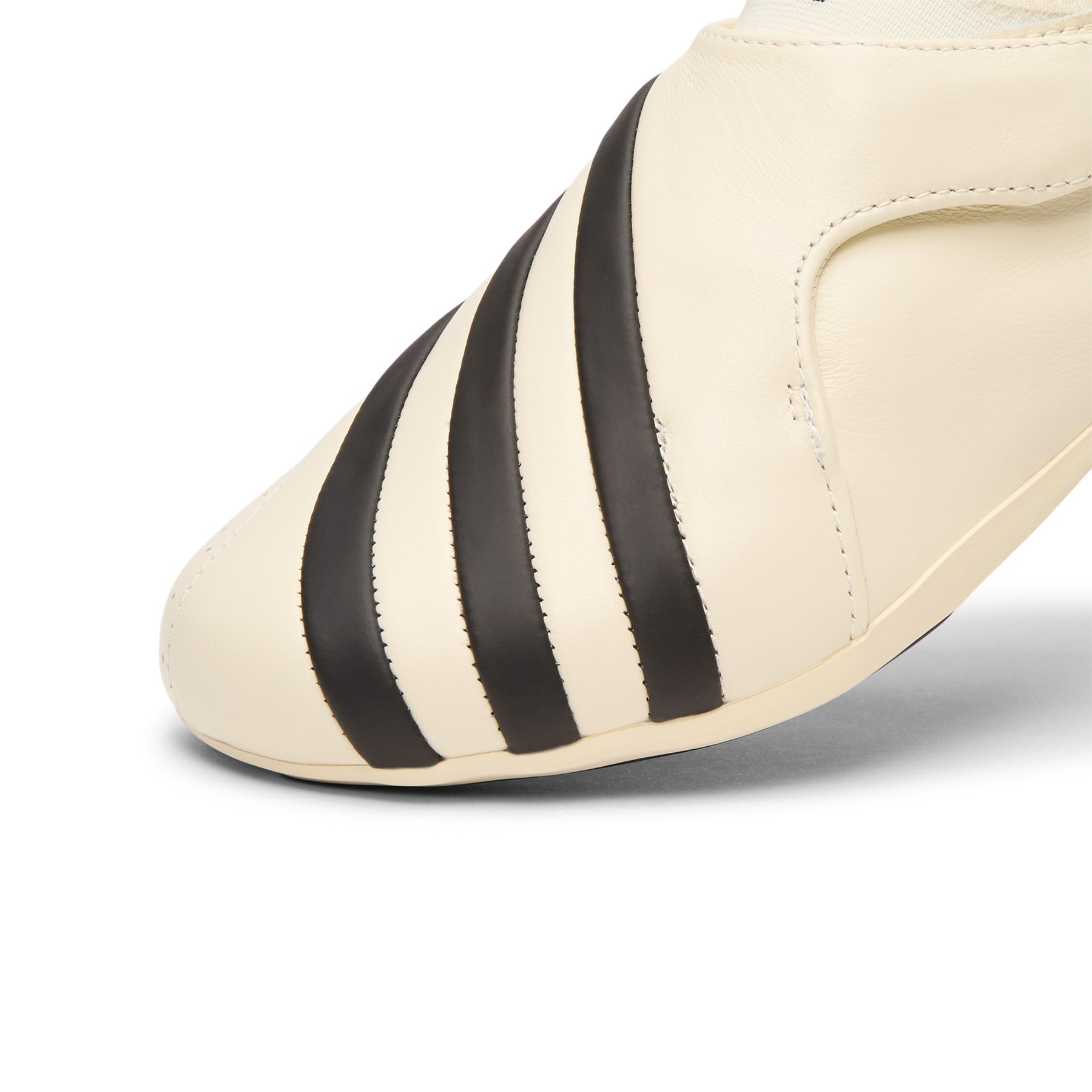 adidas PW Vario Flat Earther (Chalk White/Core Black/Chalk White)
