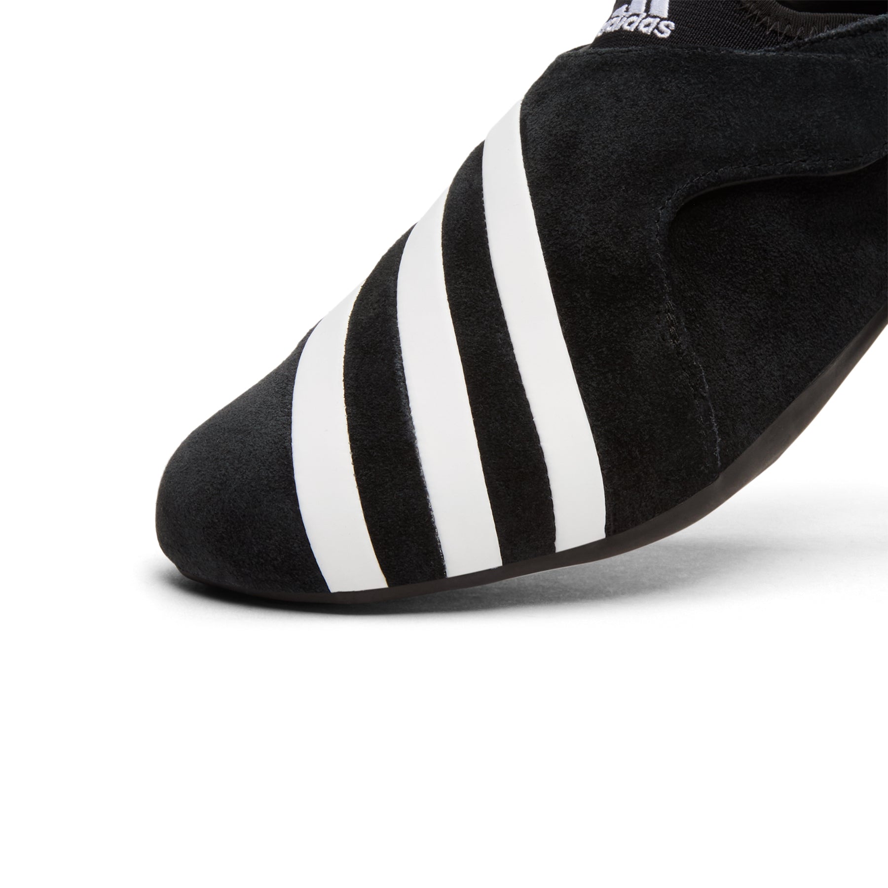 adidas PW Vario Flat Earther (Core Black/Ftwr White/Core Black)