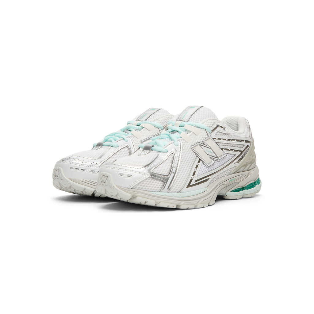 New Balance U1906R (White)